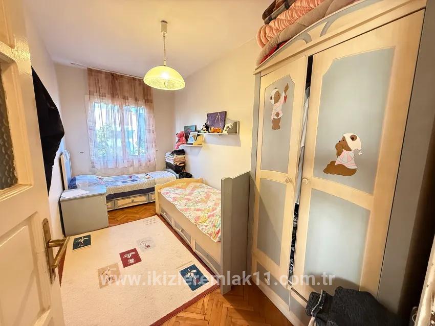 4+1 Bedroom Detached house For sale in Bengiler Nbh. Seferihisar Ürkmez - 210 m²