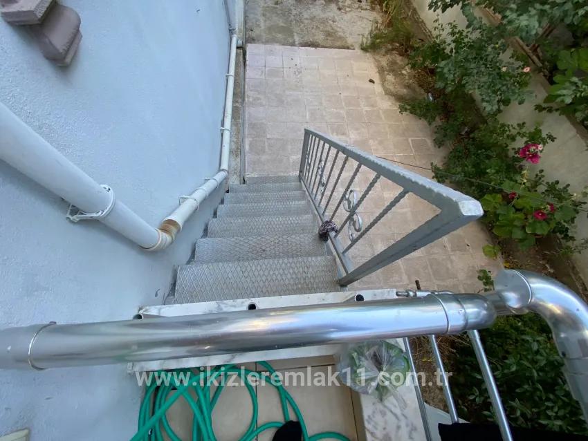 2+1 Bedroom Apartment For sale in Mersin Alanı Nbh. Seferihisar Ürkmez - 80 m²