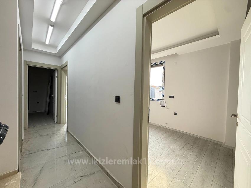 3+1 Detached Villa With Garden For Sale In Seferihisar Doğanbey Center