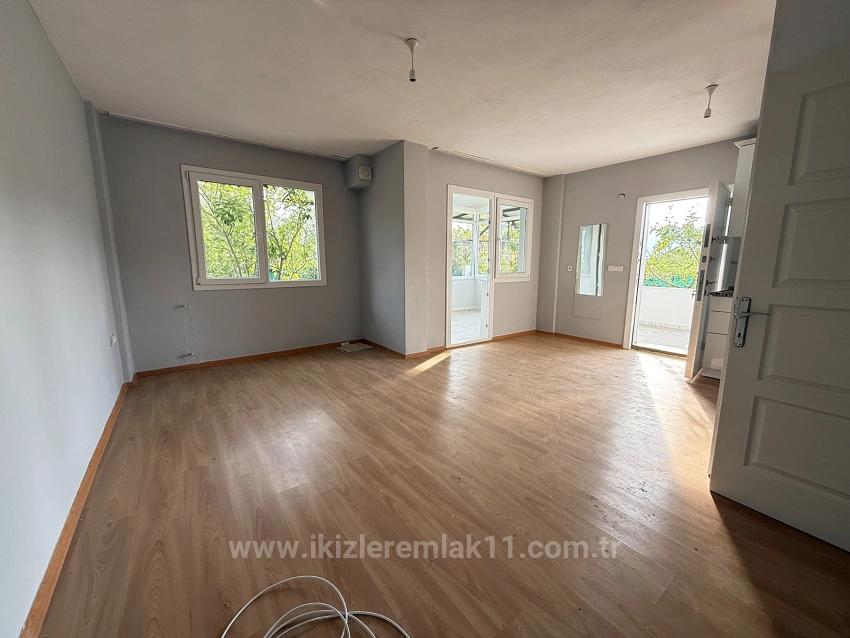 4+1 Villa With Large Garden For Sale In Seferihisar Doğanbey Center