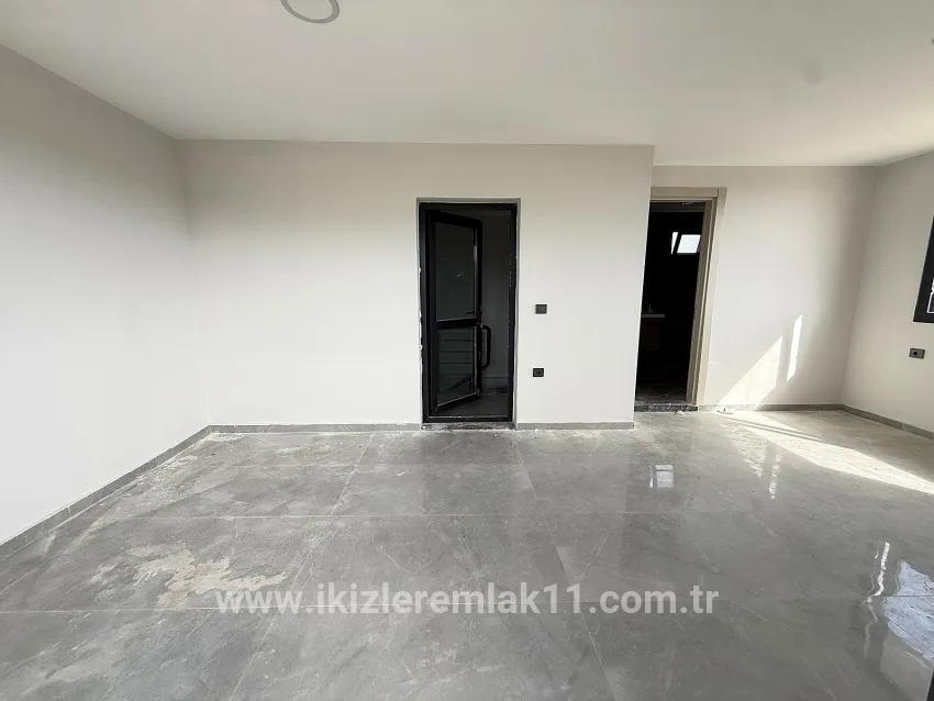 3+1 Bedroom Villa For sale in Cumhuriyet Nbh. Seferihisar Doğanbey - 180 m²