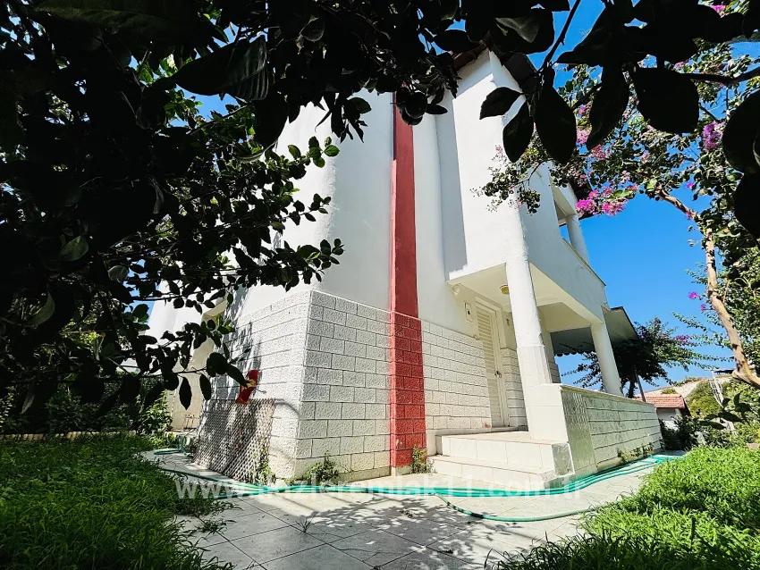 3+1 Bedroom Summerhouse For sale in Atatürk Nbh. Seferihisar Doğanbey - 150 m²