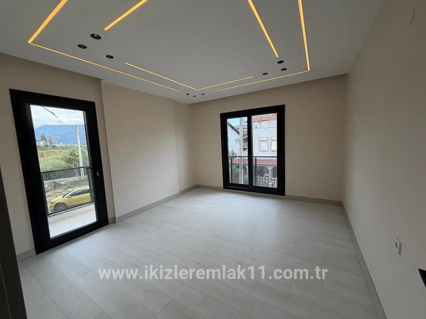 3+1 Bedroom Villa For sale in Gümüldür Cumhuriyet Nbh. Menderes Gümüldür - 180 m²