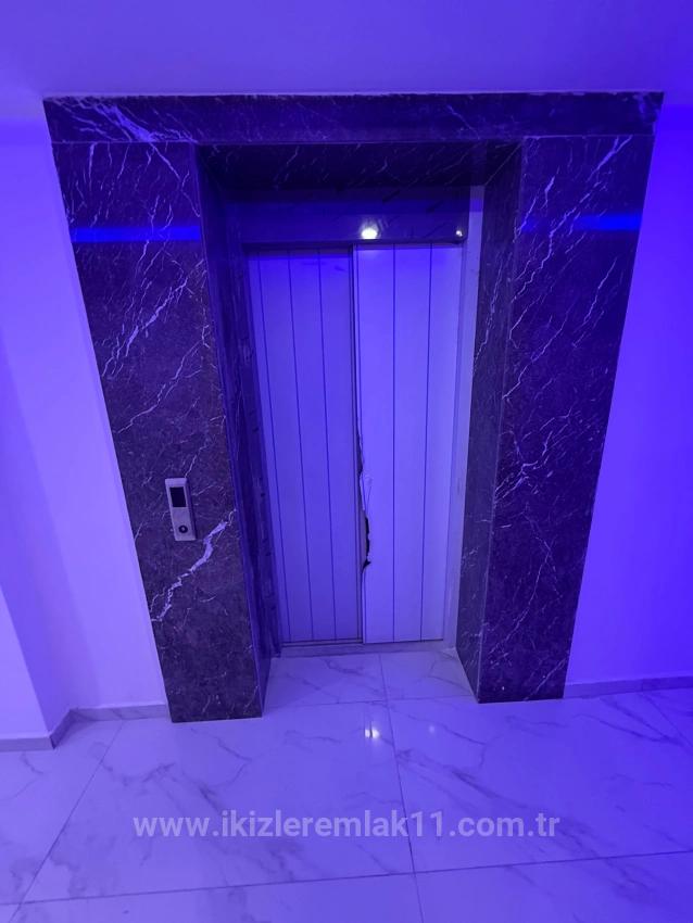 3 + 2 Duplex Apartment With New Elevator For Sale In Seferihisar Ürkmez Center