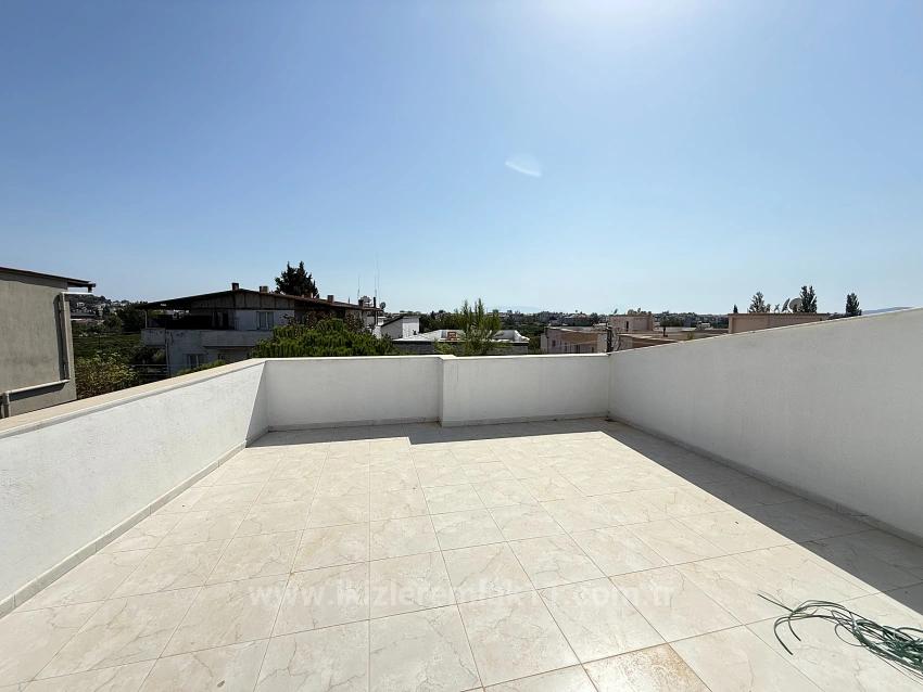 Luxury 3 + 1 Duplex Villa For Sale In Seferihisar Ürkmez Center