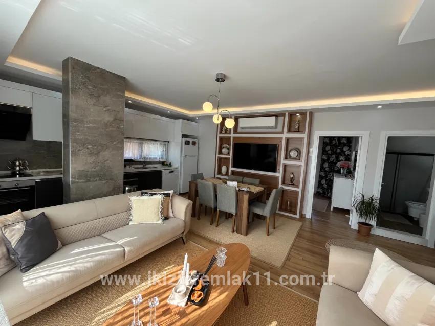 3+1 Bedroom Summerhouse For Sale in Bengiler Nbh. Seferihisar Ürkmez - 160 m²