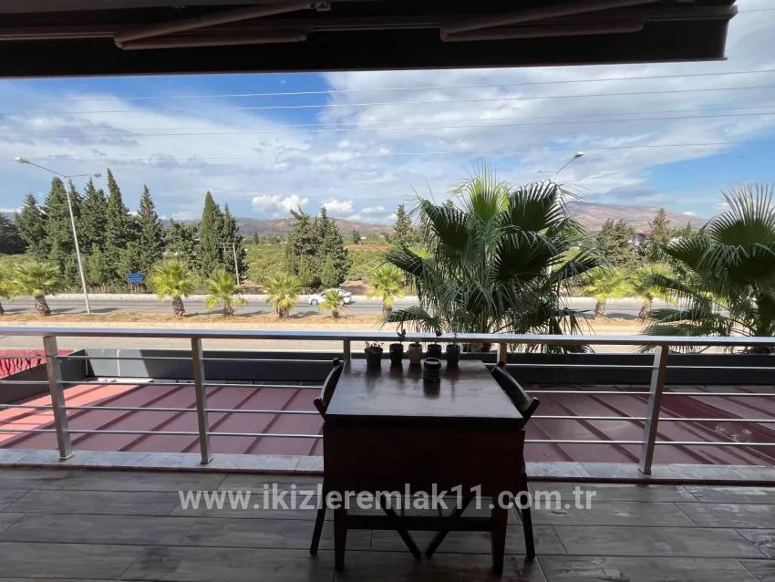 3+1 Bedroom Summerhouse For Sale in Bengiler Nbh. Seferihisar Ürkmez - 160 m²