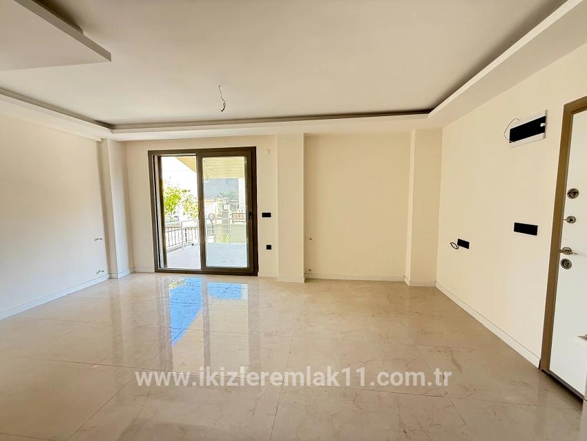 3+1 Bedroom Villa For sale in Cumhuriyet Nbh. Seferihisar Doğanbey - 180 m²