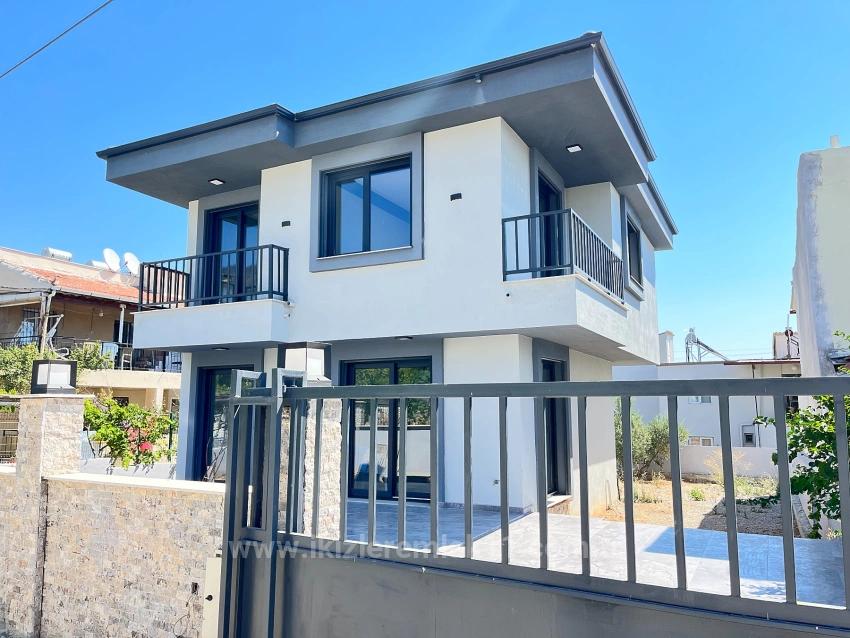 3+1 Detached Villa With A Parent's Bedroom In A 390 M2 Garden For Sale In Seferihisar Doganbey
