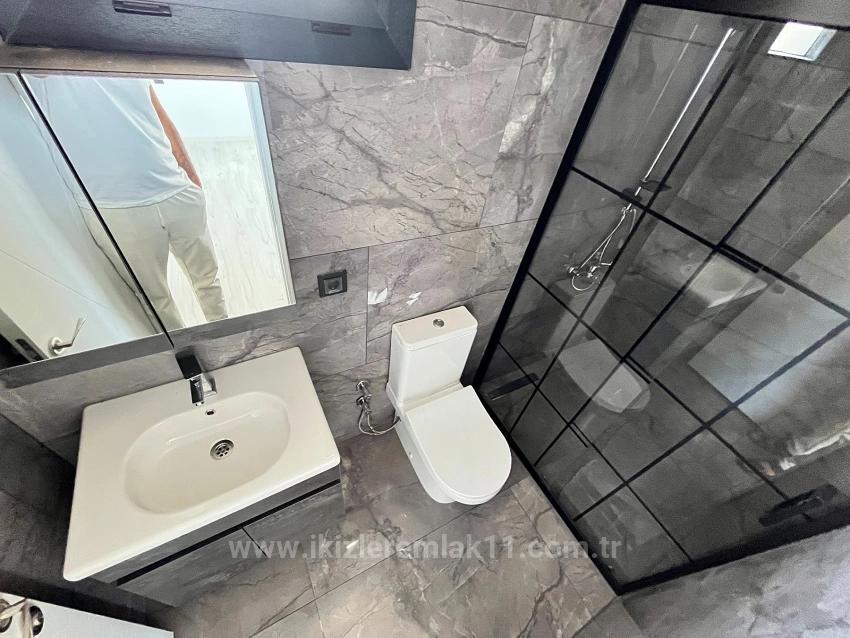 3+1 Detached Villa With A Parent's Bedroom In A 390 M2 Garden For Sale In Seferihisar Doganbey