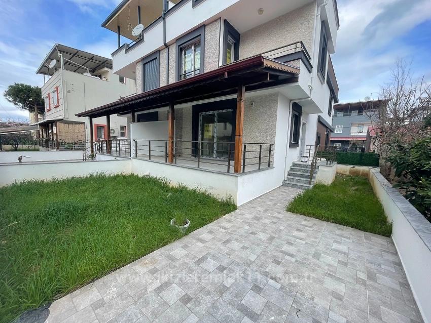 3+1 Luxury Villa For Sale In Seferihisar Doğanbey, Spacious Location, Very Close To The Sea