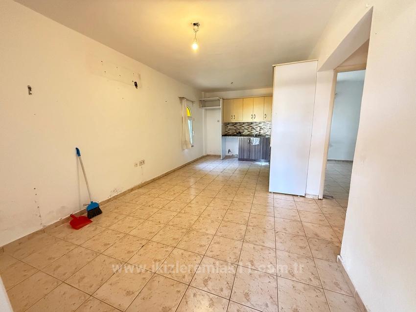 The Only Detached 2+1 Summer House For Sale In Seferihisar Doğanbey