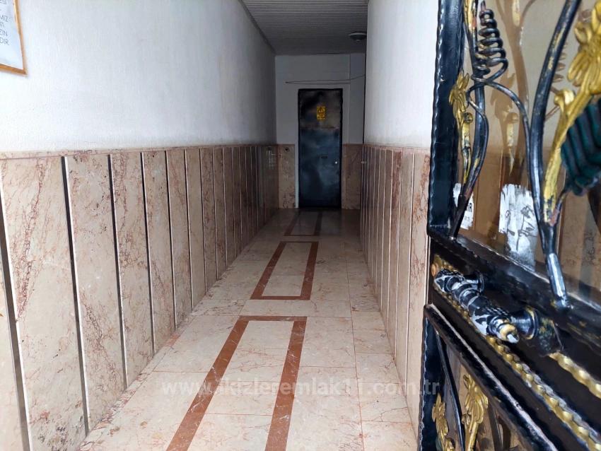 2+1 Bedroom Apartment For Sale in Mersin Alanı Nbh. Seferihisar Ürkmez - 95 m²