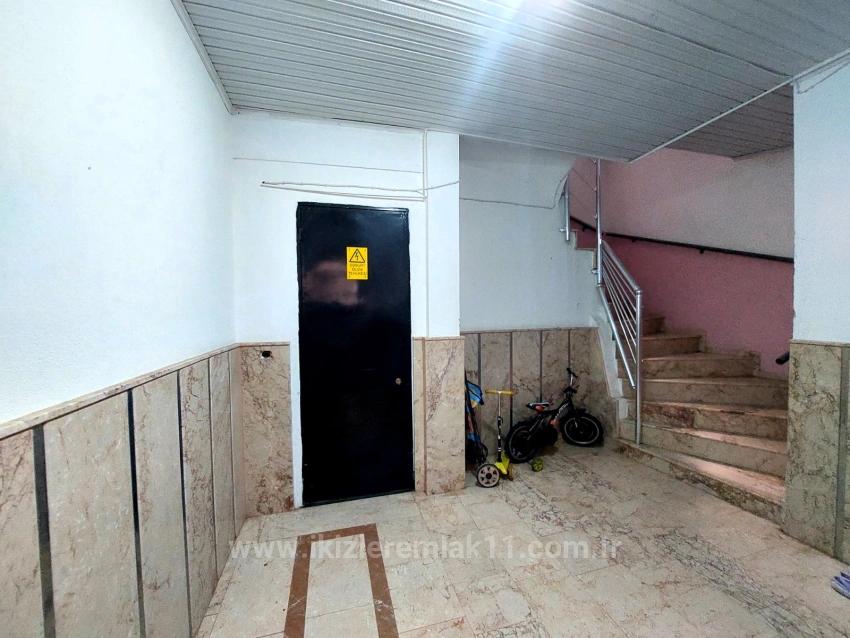 2+1 Middle Floor Flat For Sale In Seferihisar Ürkmez Center