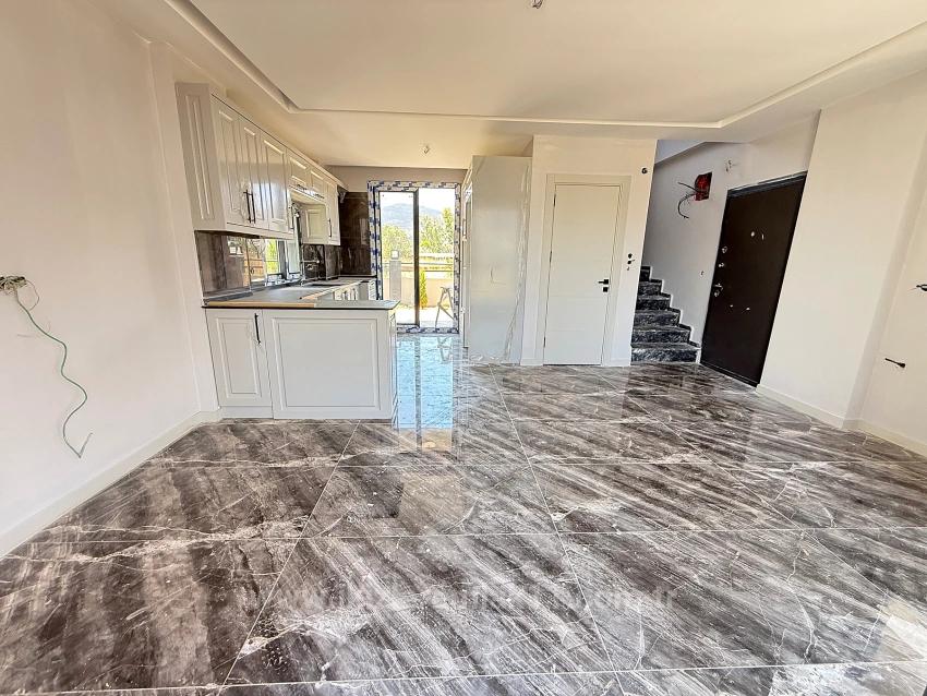 2+1 Bedroom Detached house For sale in Cumhuriyet Nbh. Seferihisar Doğanbey - 190 m²
