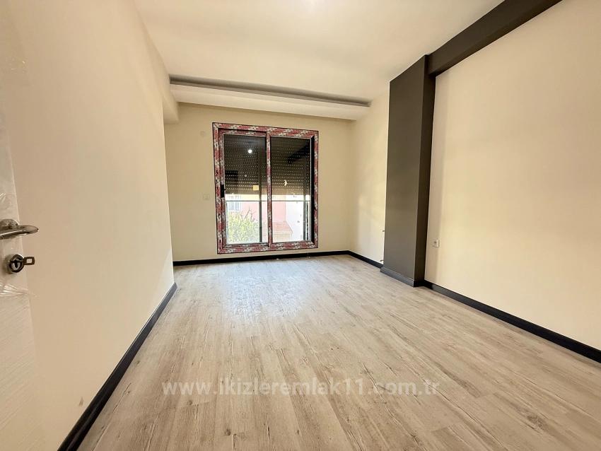 3+1 Villa With A Brand New Garden For Sale In Seferihisar Doğanbey, Close To The Sea