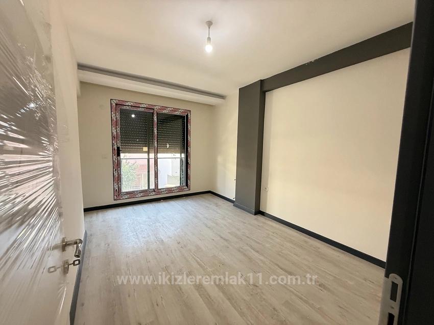 3+1 Villa With A Brand New Garden For Sale In Seferihisar Doğanbey, Close To The Sea