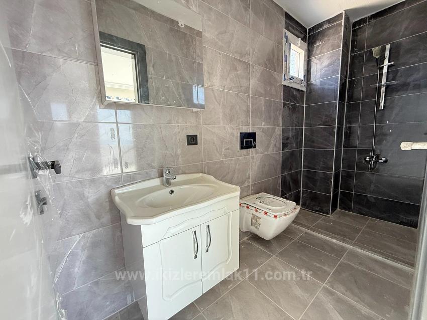 3+1 Villa With Sea View And Detached Garden For Sale In Seferihisar Doğanbey