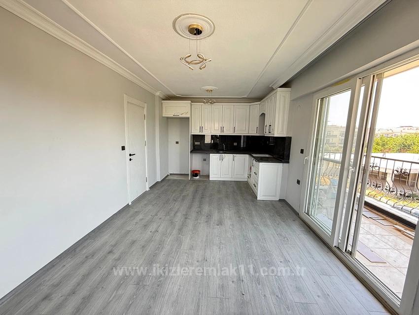 2 + 1 Apartment For Sale In Seferihisar Ürkmez Center