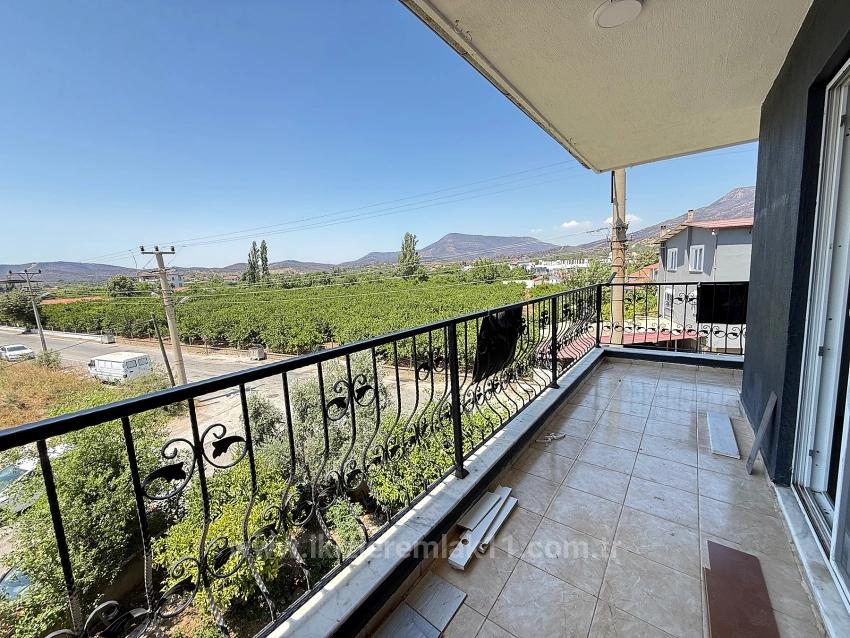 2 + 1 Apartment For Sale In Seferihisar Ürkmez Center