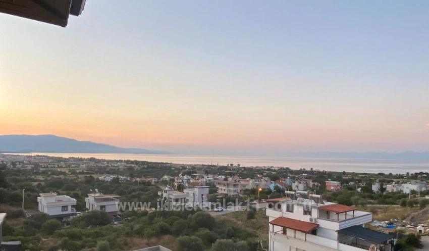 3+1 Detached Villa With Sea View And Pool For Sale In Seferihisar Doğanbey