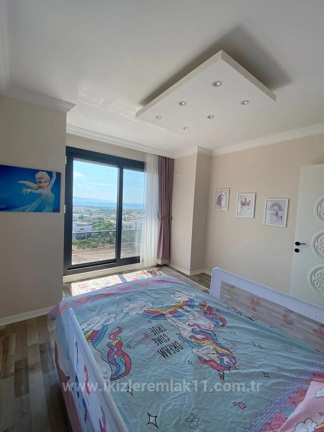 3+1 Detached Villa With Sea View And Pool For Sale In Seferihisar Doğanbey