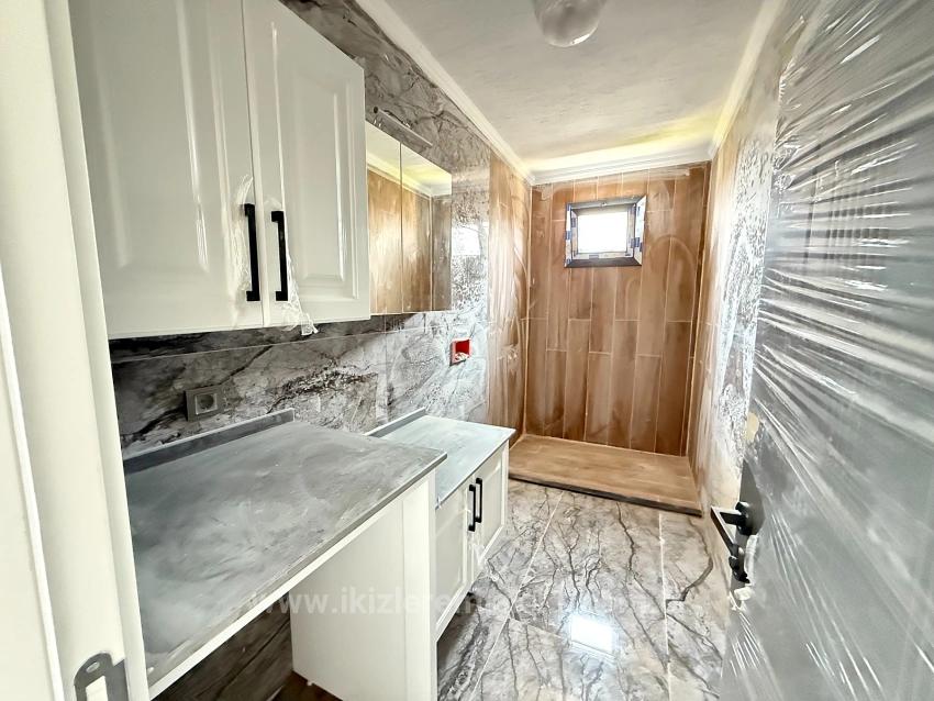 3+1 Villa With Sea View And Garden For Sale In Seferihisar Doğanbey