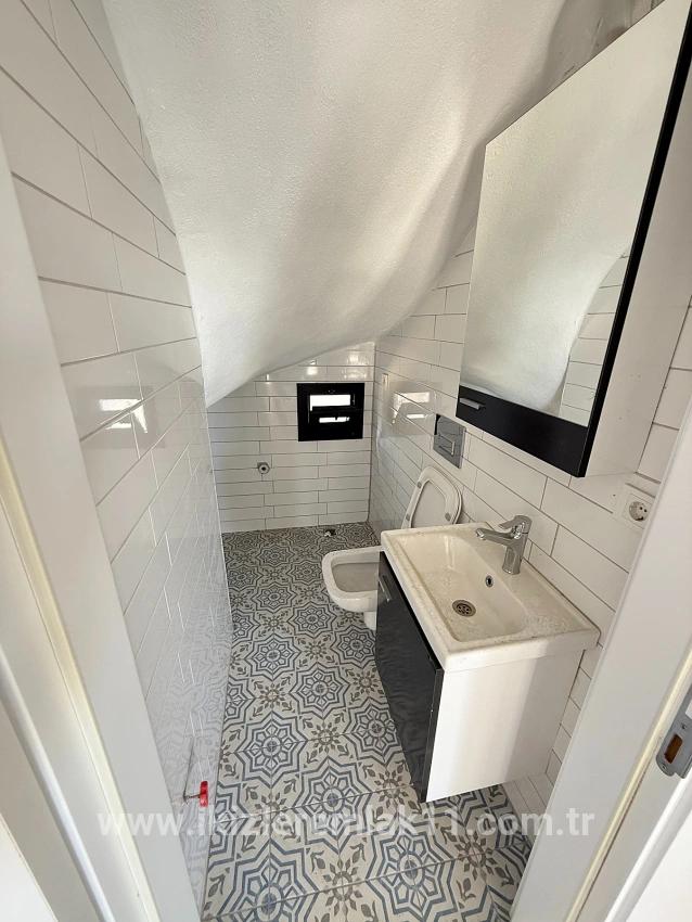 2+1 Bedroom Villa For sale in Cumhuriyet Nbh. Seferihisar Doğanbey - 165 m²