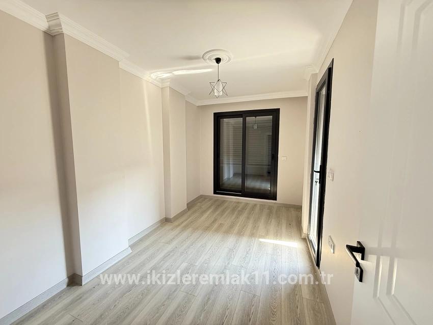 2+1 Bedroom Villa For sale in Cumhuriyet Nbh. Seferihisar Doğanbey - 165 m²