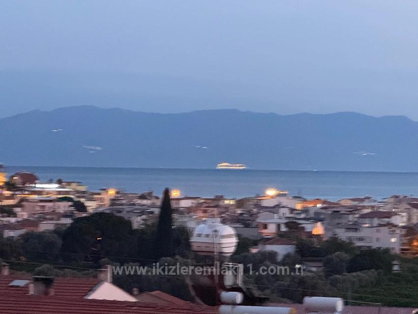 3+1 Corner Villa With Sea View And Separate Kitchen In Ürkmez