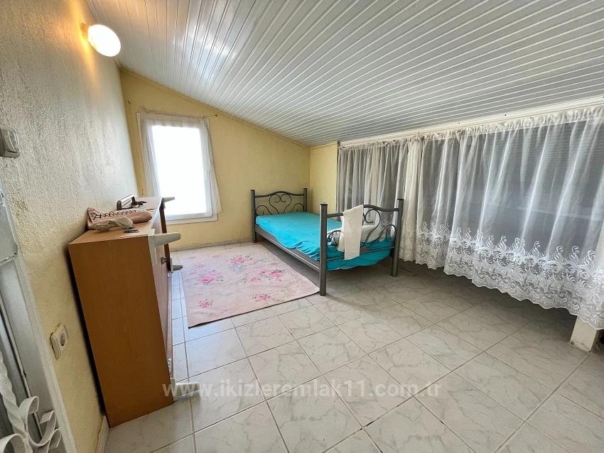 Detached 4+1 Duplex Villa For Sale In Seferihisar Doğanbey