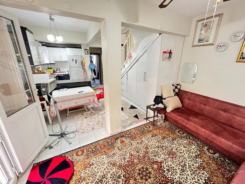 Detached 4+1 Duplex Villa For Sale In Seferihisar Doğanbey