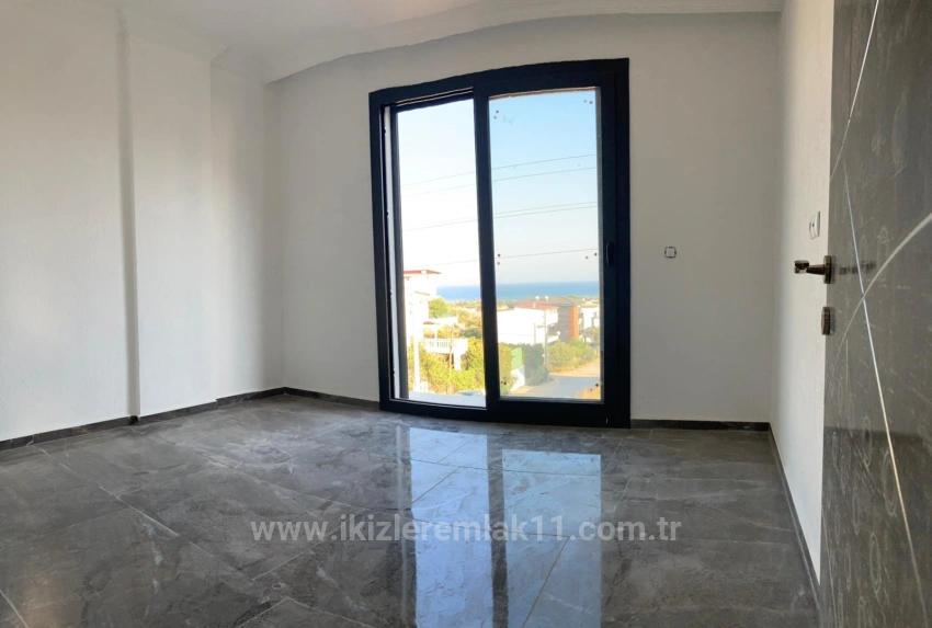 3+1 Bedroom Villa For sale in Atatürk Nbh. Seferihisar Doğanbey - 200 m²