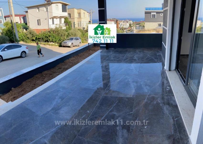 Fully Detached Luxury 3+1 Villa For Sale In Seferihisar Doğanbey