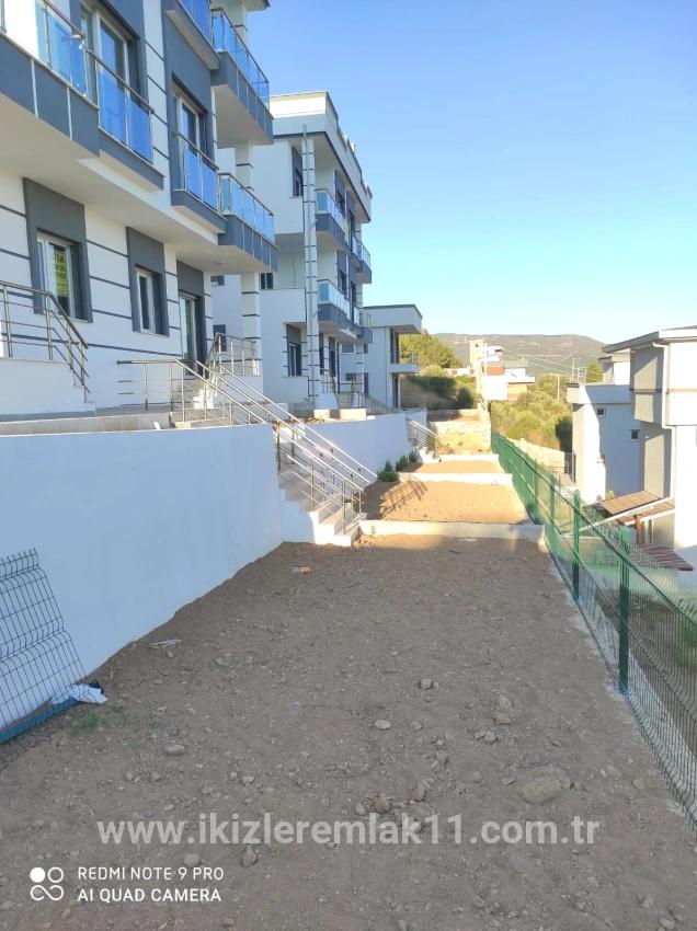 4+2 Bedroom Villa For sale in Cumhuriyet Nbh. Seferihisar Doğanbey - 195 m²