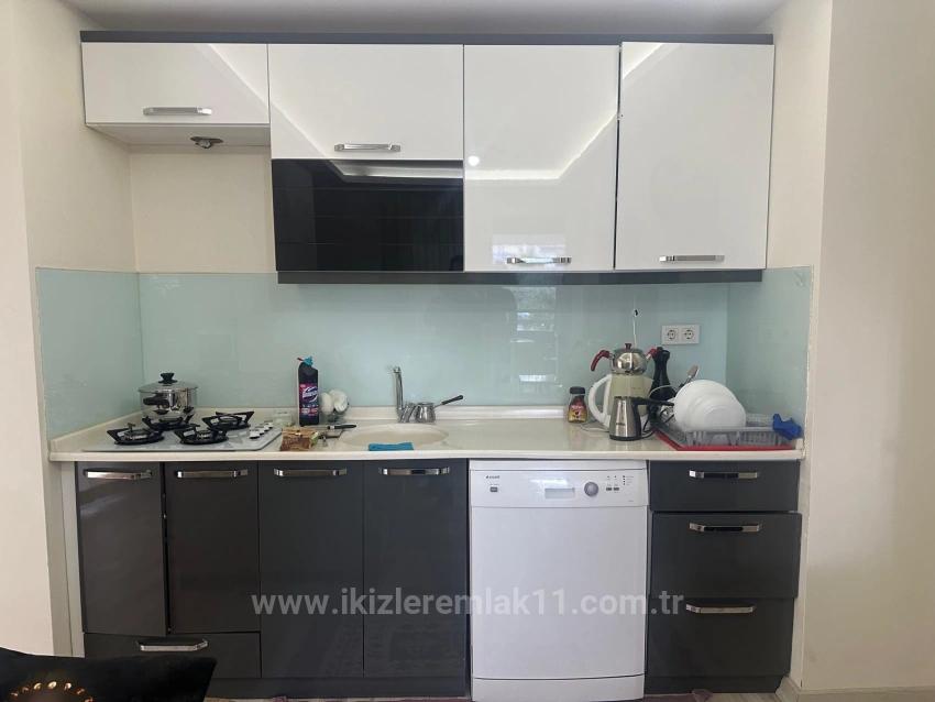 2+1 Ground Floor Apartment For Sale In Seferihisar Doğanbey, 200 M From The Sea