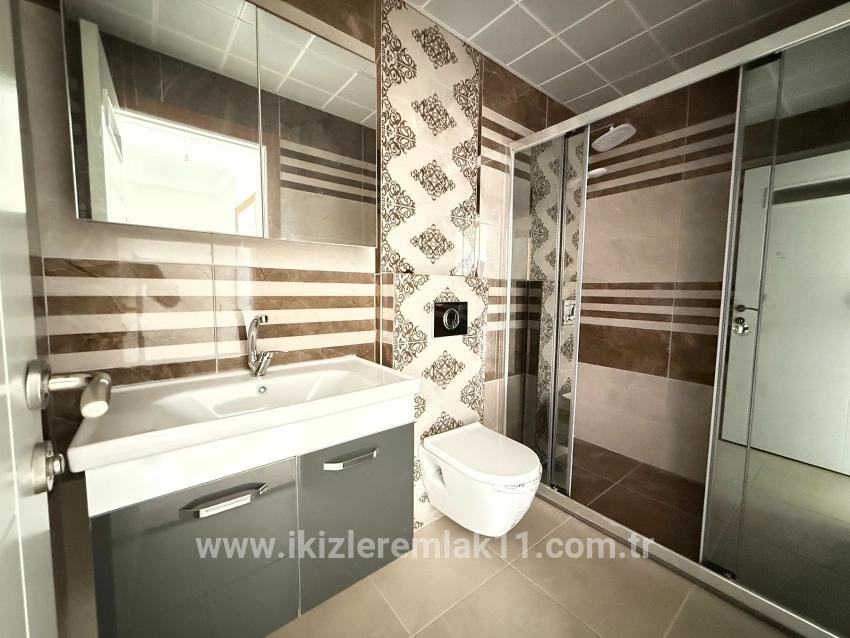 3+1 Bedroom Villa For sale in Cumhuriyet Nbh. Seferihisar Doğanbey - 170 m²