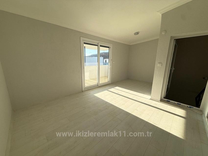 2+1 Brand New Duplex Summer House With Garden For Sale In Payamlı, Seferihisar
