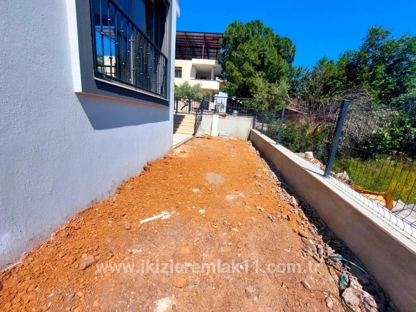 2+1 Bedroom Villa For sale in Payamlı Nbh. Seferihisar Doğanbey - 150 m²