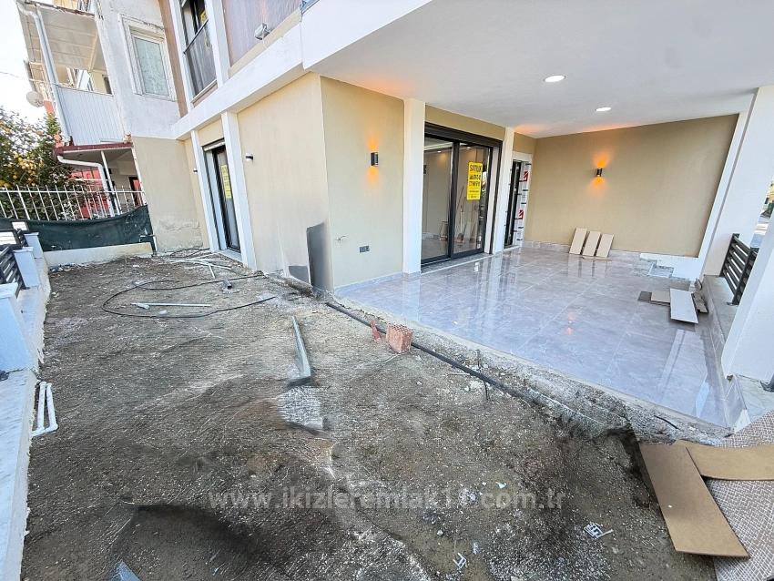 Luxury Brand New 3+1 Villa With Garden For Sale Near The Sea In Doğanbey, Seferihisar.