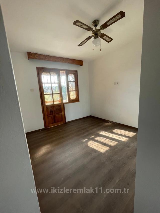 3+1 Duplex Villa With Garden For Sale In Seferihisar Ürkmez, Facing The Sea.