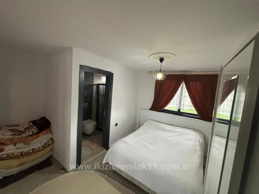 3+1 Duplex Cottage With Garden For Sale In Seferihisar Doğanbey