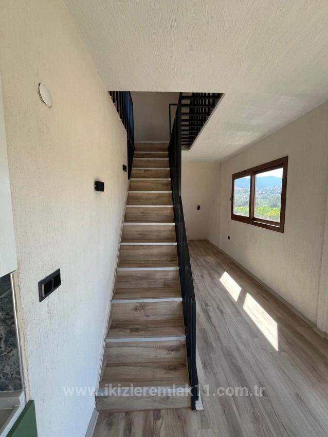 Prefabricated 2+1 Detached Summer House For Sale In Menderes Gümüldür, Within A 200 Square Meter Garden.