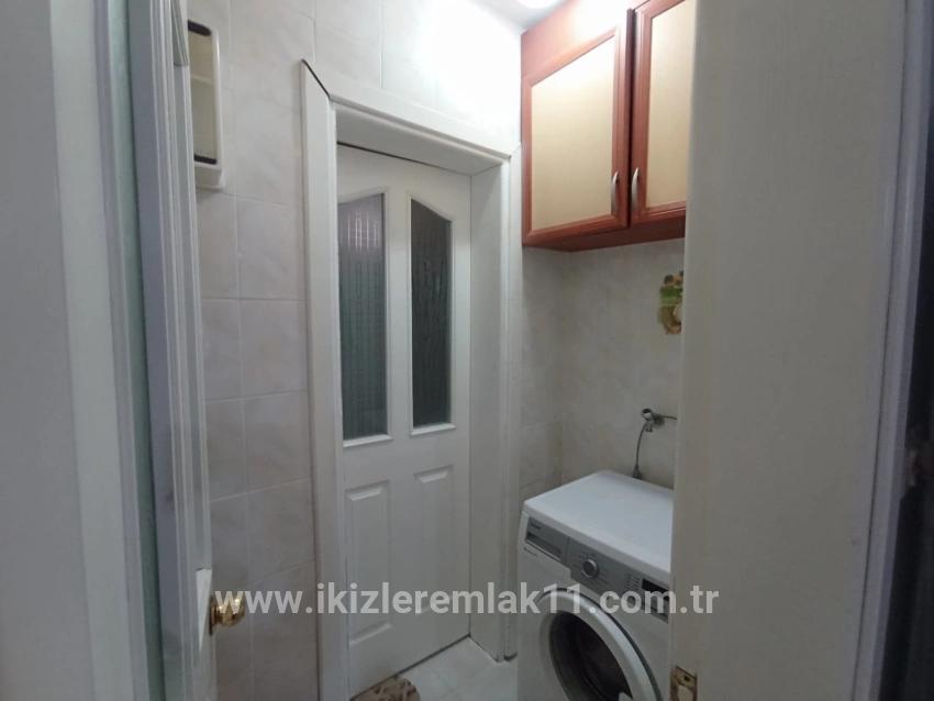 6+1 Bedroom Detached house For sale in Cumhuriyet Nbh. Seferihisar Doğanbey - 200 m²