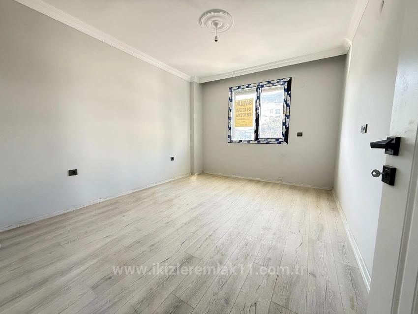 Single Detached 3+1 Villa With Garden For Sale In Doğanbey, Seferihisar