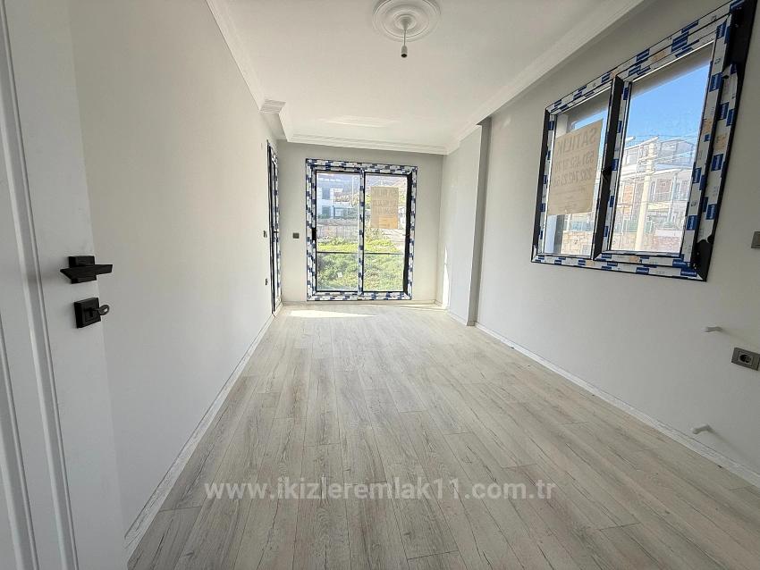 Single Detached 3+1 Villa With Garden For Sale In Doğanbey, Seferihisar