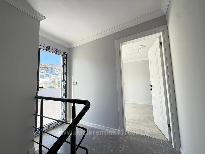 Single Detached 3+1 Villa With Garden For Sale In Doğanbey, Seferihisar