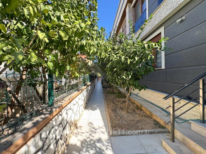 2+1 Duplex Summer House For Sale In Doğanbey Center, Seferihisar