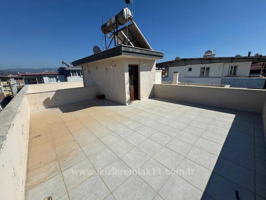 2+1 Duplex Summer House For Sale In Doğanbey Center, Seferihisar