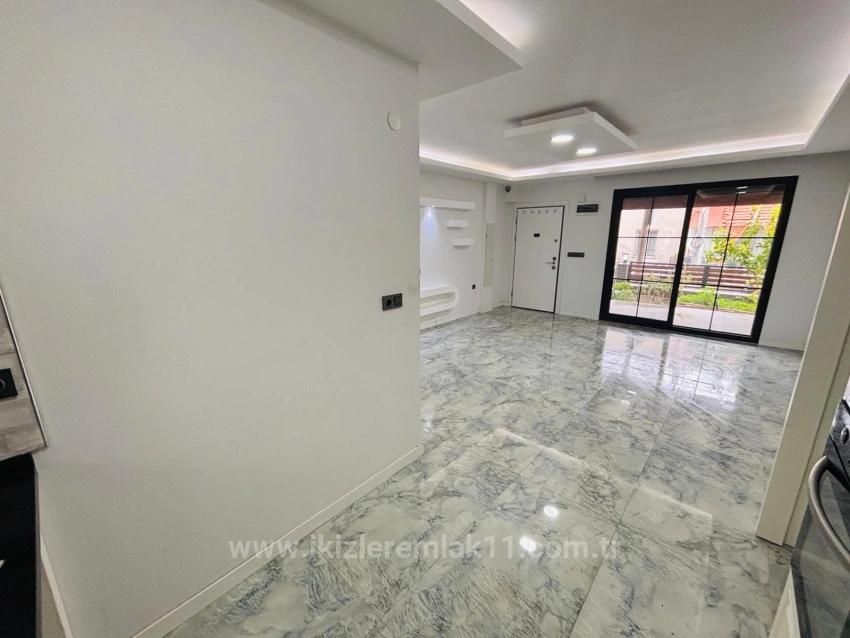 3+1 Duplex Villa For Sale In Seferihisar Doğanbey Center